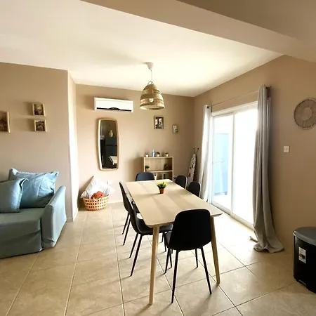 Apartamento 2br - 5mins Walk To The With Internet Access *